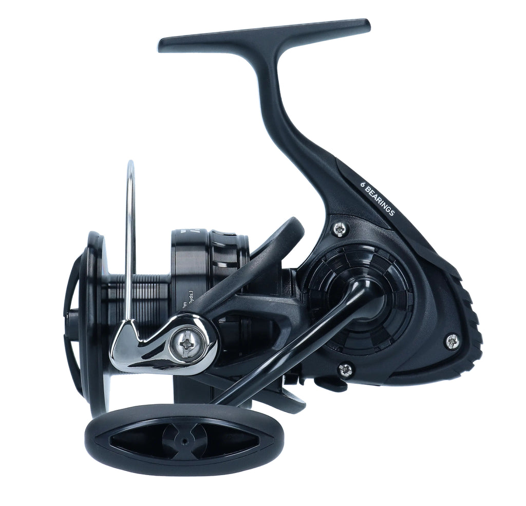 Daiwa BG Black LT 8000-p